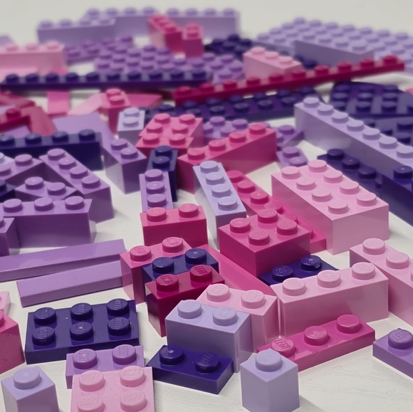 Lego Lot Mixed Pinks &Purples Bricks, Tiles & Plates (150pcs) - Picture 4 of 8